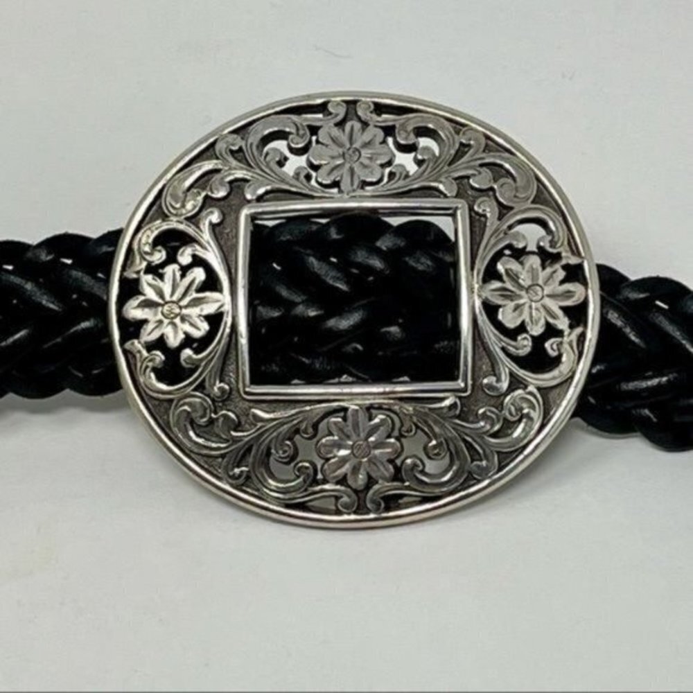 NWT Vintage Unbranded Black Braided Leather Belt w/Silver Floral details 30” - Picture 5 of 8
